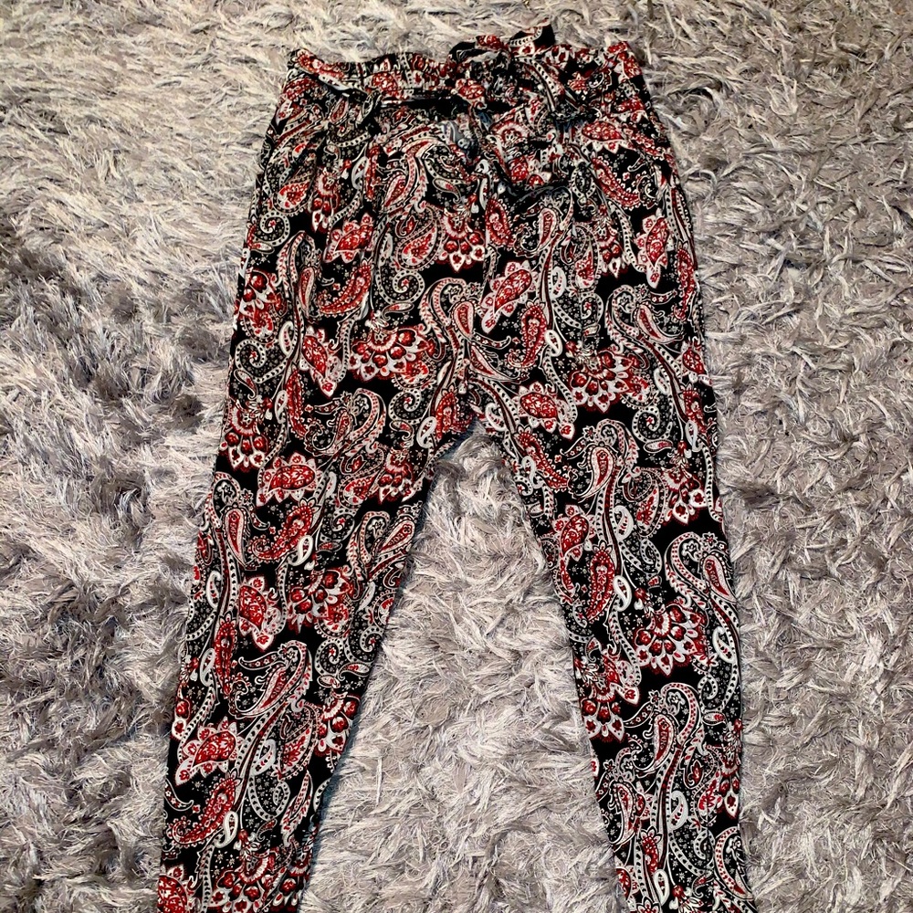Elastic dress pants